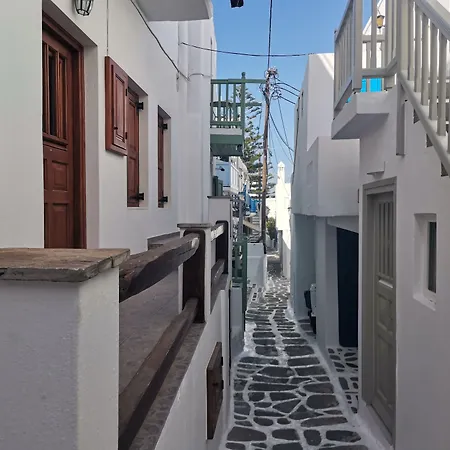 Maria Eleni * Mykonos Town