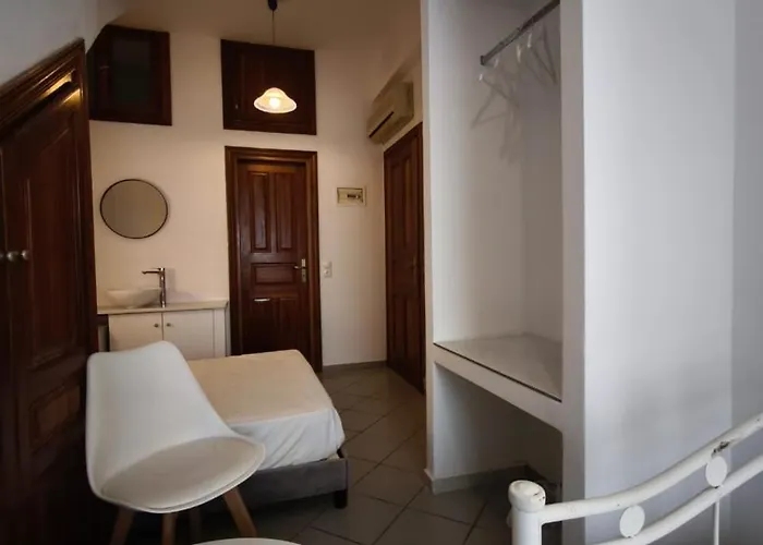 Maria Eleni Affittacamere